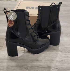 MIA Women's Glossy Black Lace Up Boots